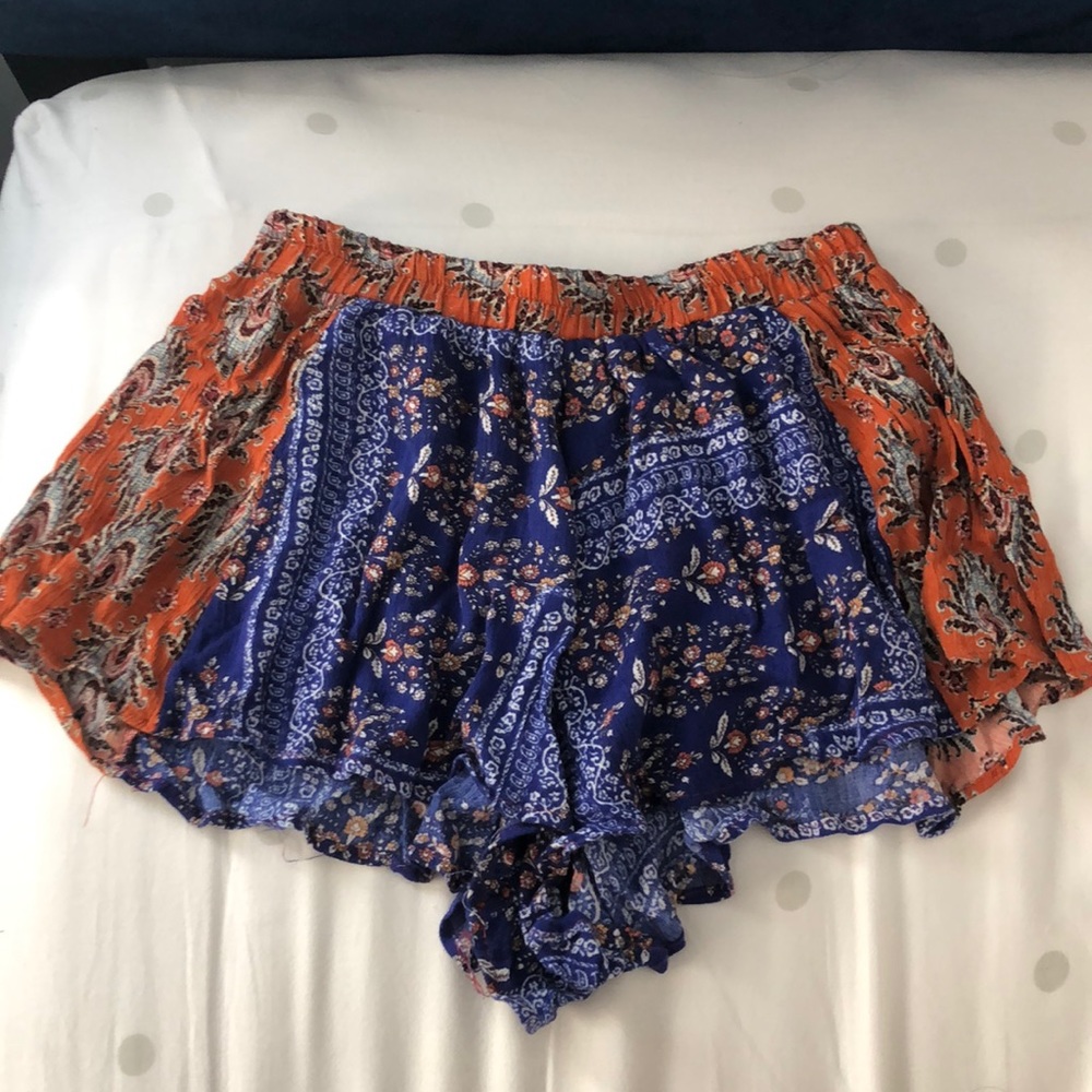 Patterned shorts